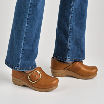 Pearson Tan Tumbled