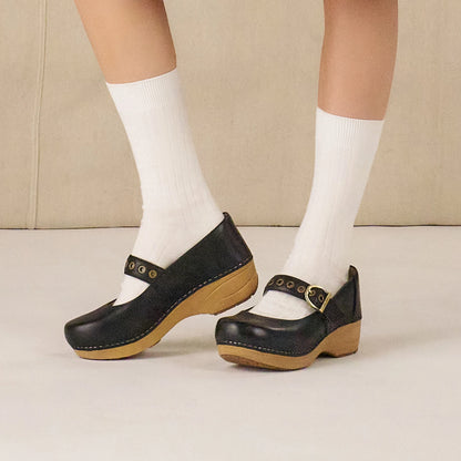 XP 2.0 Mary Jane Black Leather