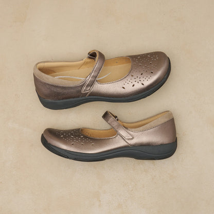 Stacy Pewter Metallic