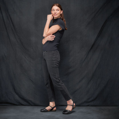 Rowan Wide Black Waxy Burnished