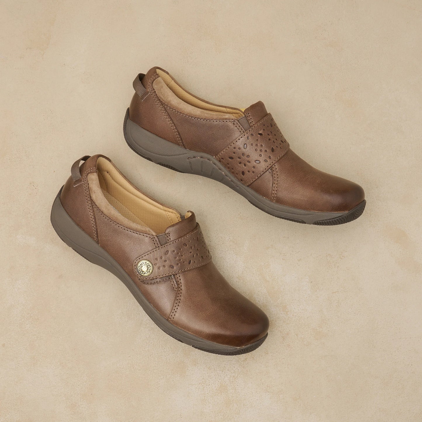 Sallie Stone Waxy Burnished
