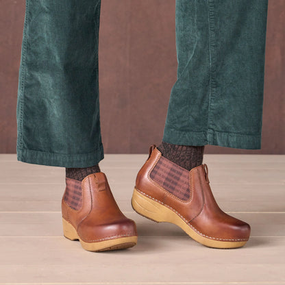 XP 2.0 Bootie Brown Leather