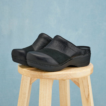 Zinnia Black Multi
