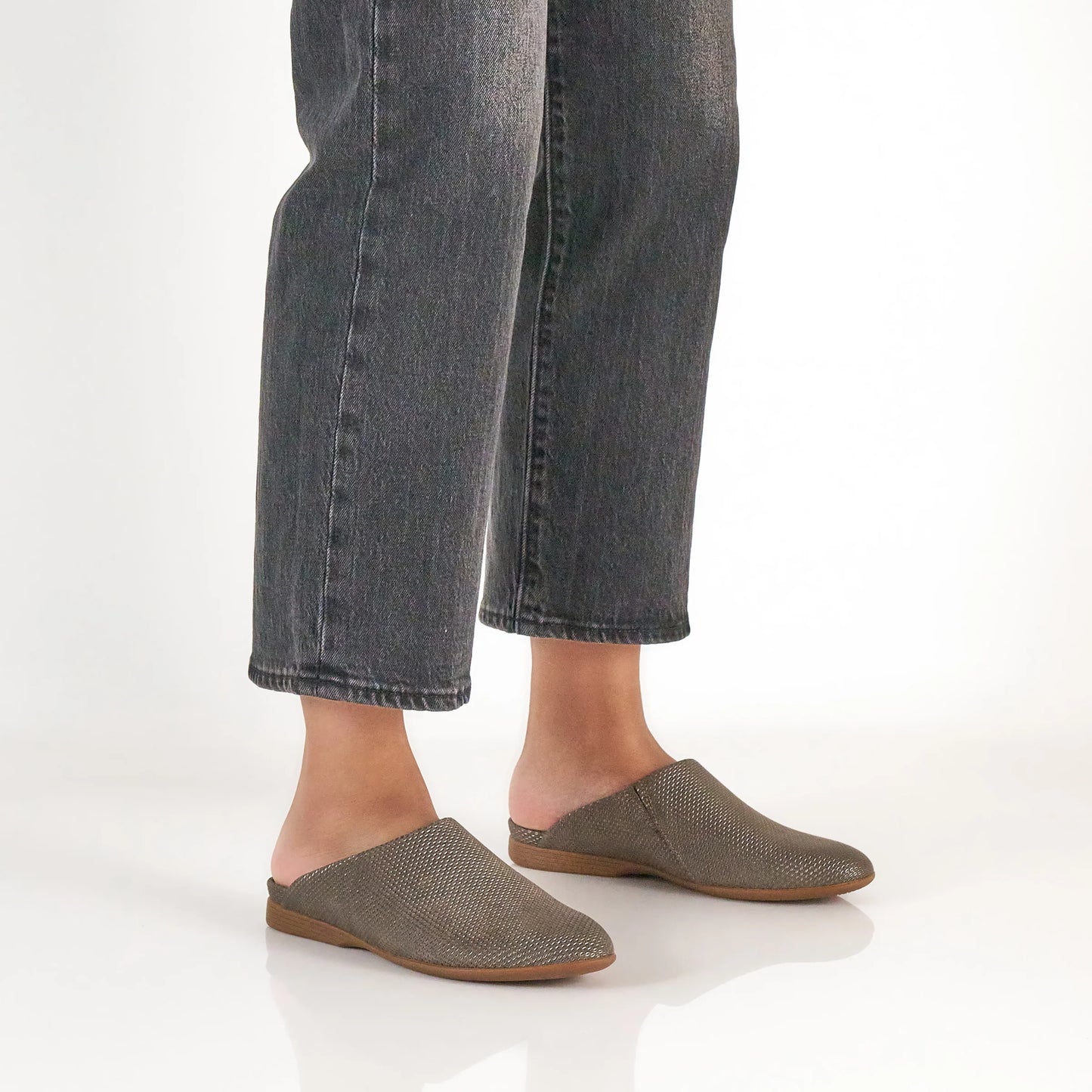 Lysa Grey/Pewter Leather